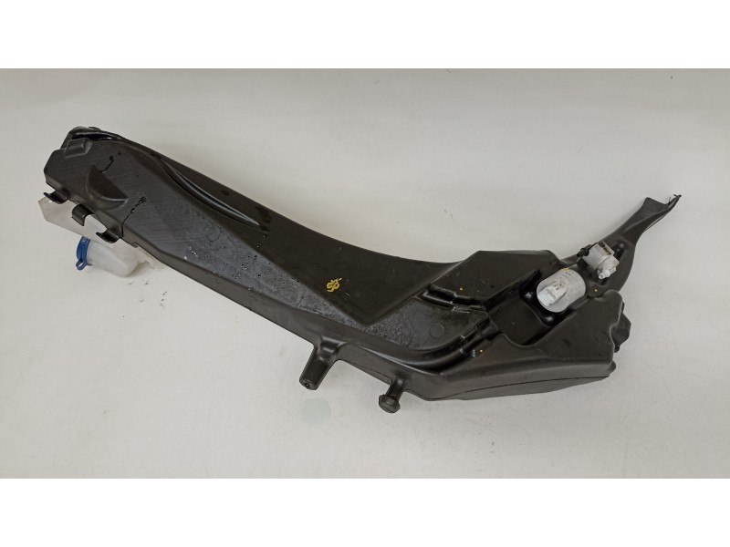 Recambio de deposito limpia para peugeot 308 style referencia OEM IAM 9801927380  