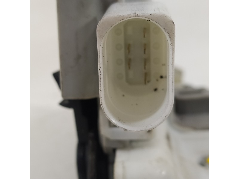 Recambio de cerradura puerta delantera izquierda para audi a1 (8xk) adrenalin referencia OEM IAM 8X1837015C  