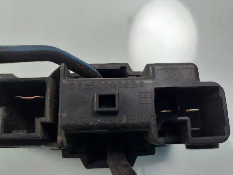 Recambio de caja reles / fusibles para mazda demio (dw) 1.5 active referencia OEM IAM FL500902B  