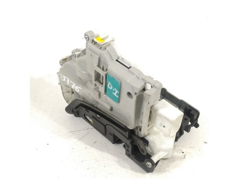 Recambio de cerradura puerta delantera izquierda para audi a1 (8xk) adrenalin referencia OEM IAM 8X1837015C  