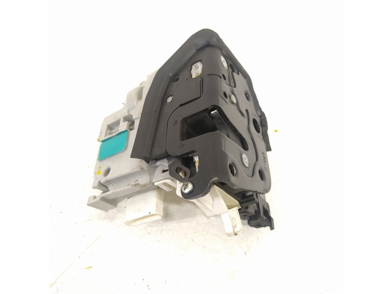 Recambio de cerradura puerta delantera derecha para audi a1 (8xk) adrenalin referencia OEM IAM 8J1837016C  
