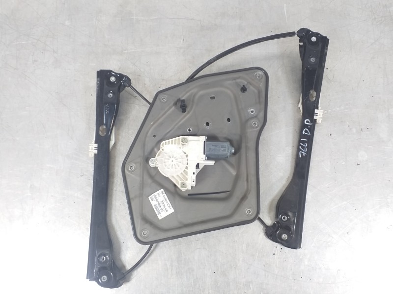 Recambio de elevalunas delantero derecho para skoda superb combi (3t5) exclusive 4x4 referencia OEM IAM 3T0837402C  