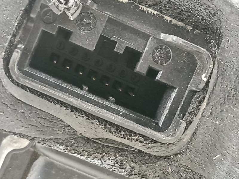 Recambio de cerradura puerta trasera izquierda para volkswagen golf vi (5k1) advance referencia OEM IAM 5K4839015AF  