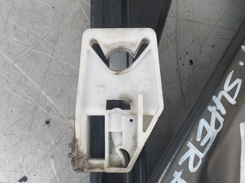 Recambio de elevalunas delantero izquierdo para skoda superb combi (3t5) exclusive 4x4 referencia OEM IAM 3T0837401C 8K0959801A 