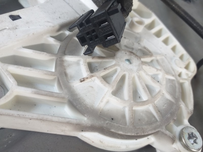 Recambio de elevalunas delantero izquierdo para skoda superb combi (3t5) exclusive 4x4 referencia OEM IAM 3T0837401C 8K0959801A 