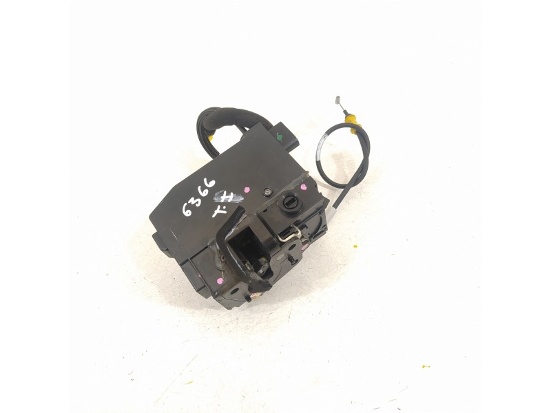 Recambio de cerradura puerta trasera izquierda para peugeot 308 style referencia OEM IAM 9826126080  