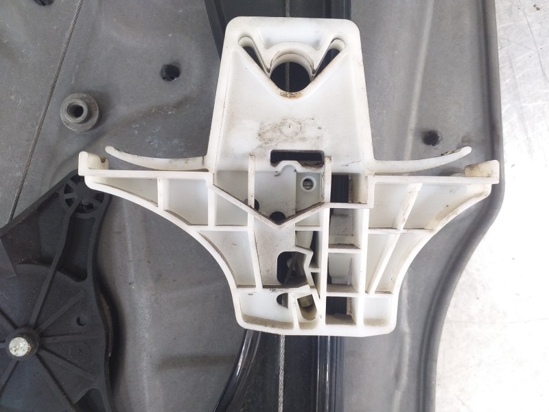 Recambio de elevalunas trasero izquierdo para skoda superb combi (3t5) exclusive 4x4 referencia OEM IAM 3T5839401A 8K0959811A 