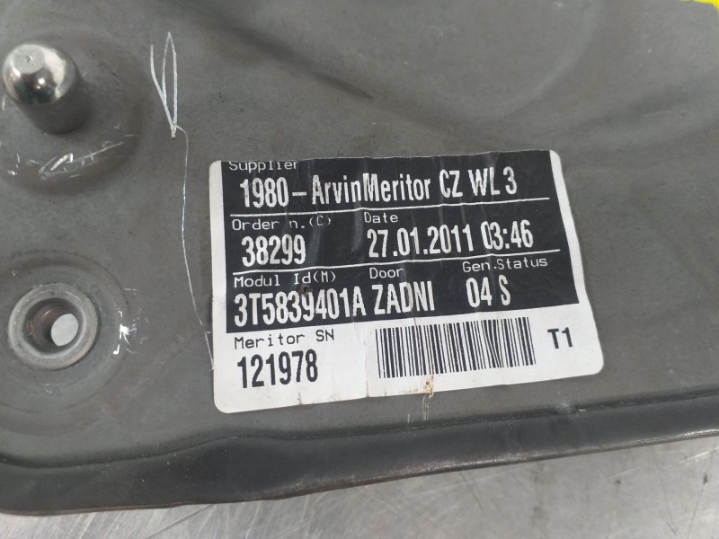 Recambio de elevalunas trasero izquierdo para skoda superb combi (3t5) exclusive 4x4 referencia OEM IAM 3T5839401A 8K0959811A 