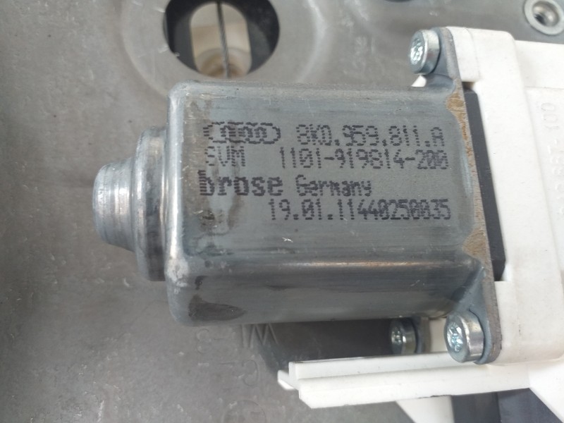 Recambio de elevalunas trasero izquierdo para skoda superb combi (3t5) exclusive 4x4 referencia OEM IAM 3T5839401A 8K0959811A 