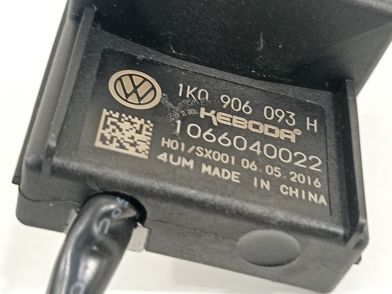 Recambio de modulo electronico para audi a1 (8xk) adrenalin referencia OEM IAM 1K0906093H  