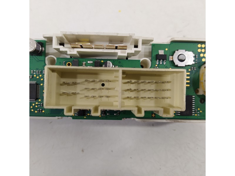 Recambio de mando calefaccion / aire acondicionado para audi a1 (8xk) adrenalin referencia OEM IAM 8XA820045A  