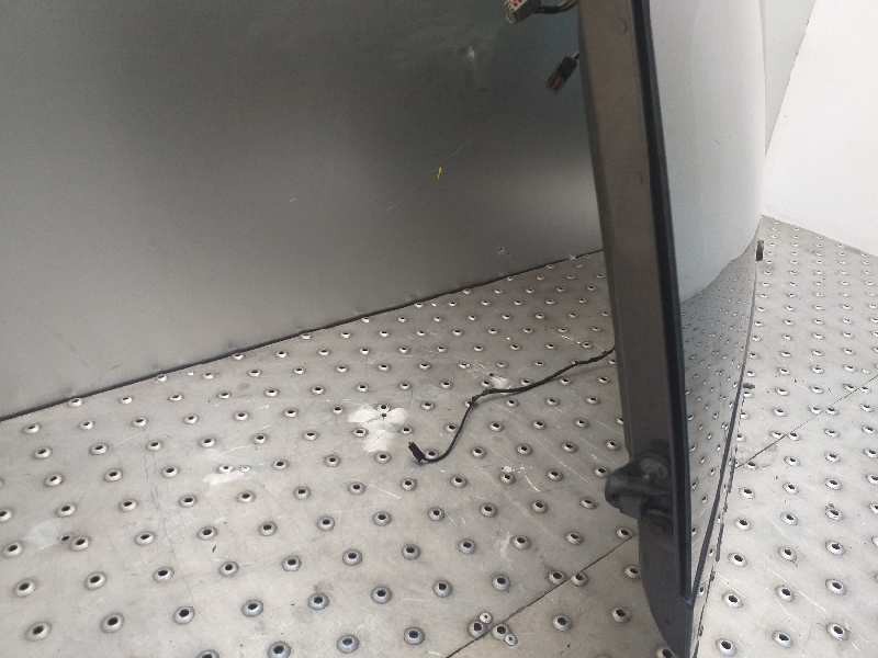 Recambio de porton trasero para land rover discovery v6 td s referencia OEM IAM   