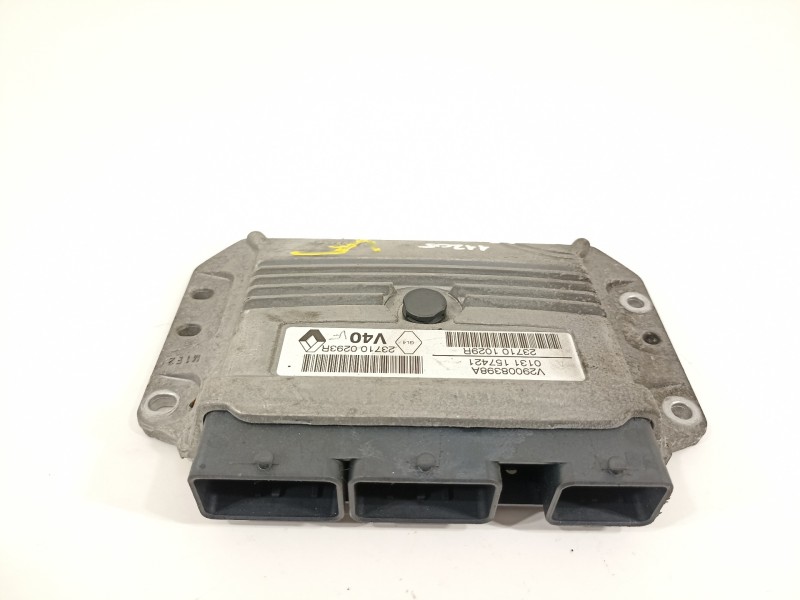 Recambio de centralita motor uce para renault megane iii berlina 5 p bose edition referencia OEM IAM 237100293R  