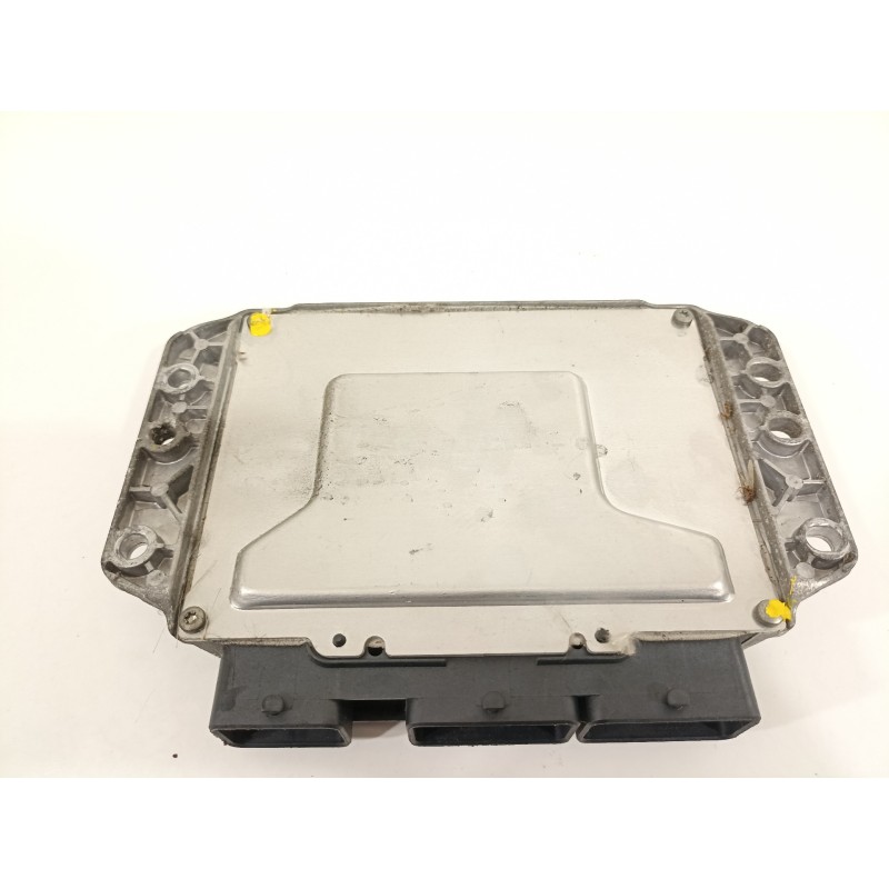 Recambio de centralita motor uce para renault megane iii berlina 5 p bose edition referencia OEM IAM 237100293R  