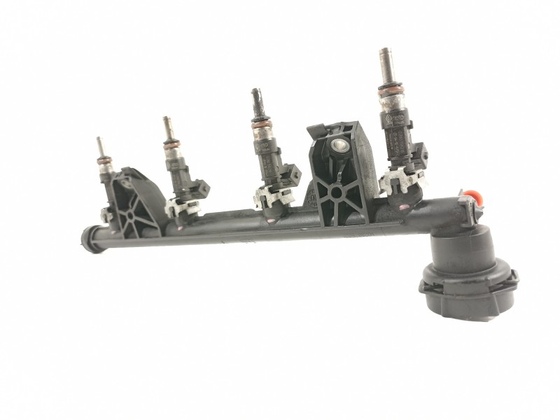 Recambio de rampa inyectora para renault megane iii berlina 5 p bose edition referencia OEM IAM 175200037R  