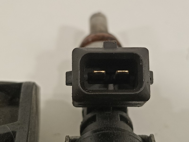 Recambio de rampa inyectora para renault megane iii berlina 5 p bose edition referencia OEM IAM 175200037R  