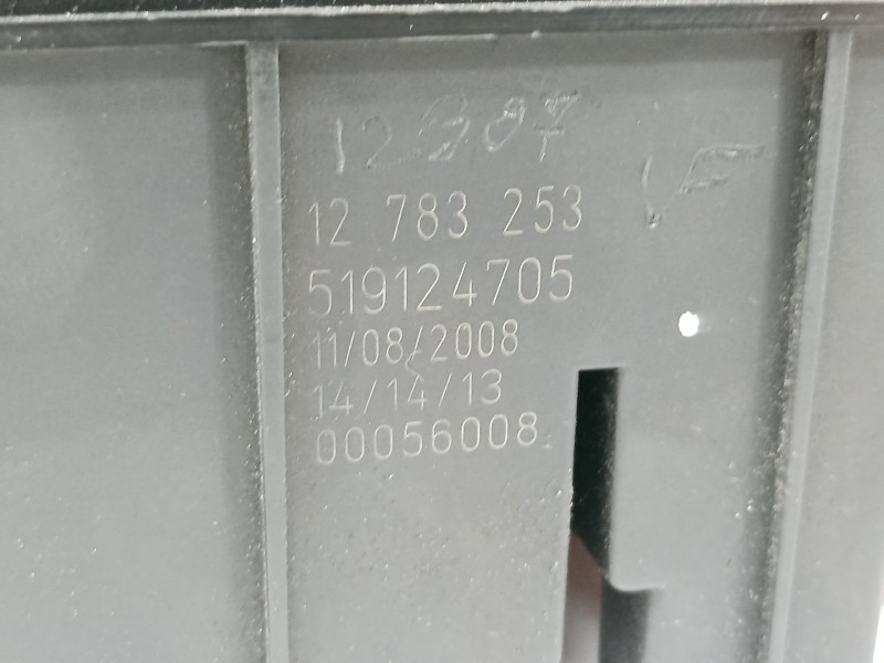 Recambio de caja reles / fusibles para saab 9-3 sport sedán linear sport referencia OEM IAM 519124705  