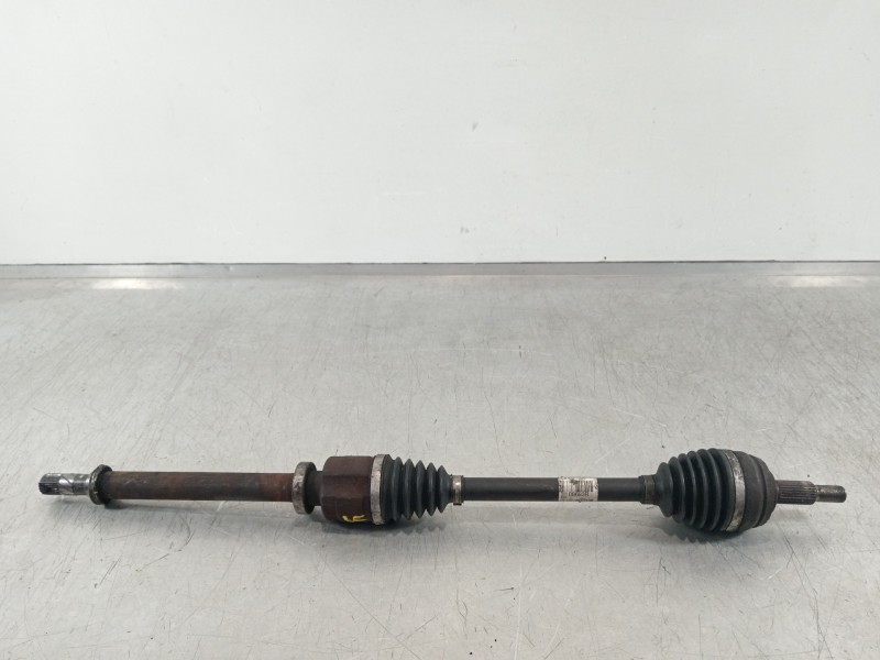 Recambio de transmision delantera derecha para renault megane iii berlina 5 p bose edition referencia OEM IAM 391008683R  