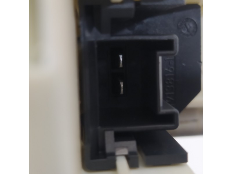 Recambio de elevalunas trasero derecho para audi a1 (8xk) adrenalin referencia OEM IAM 8X4839462A  