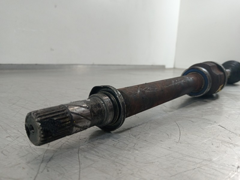 Recambio de transmision delantera derecha para renault megane iii berlina 5 p bose edition referencia OEM IAM 391008683R  