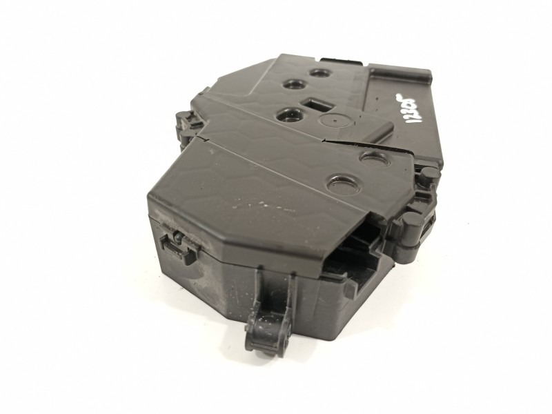 Recambio de caja reles / fusibles para mercedes-benz clase b (w247) 247 referencia OEM IAM A1775404007  