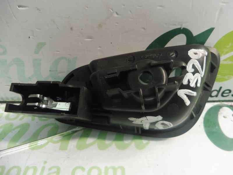 Recambio de maneta interior trasera derecha para ford kuga (cbs) trend referencia OEM IAM  40006800AB 151332RAA