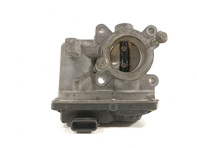 Recambio de caja mariposa para renault megane iii berlina 5 p bose edition referencia OEM IAM 8200578645  