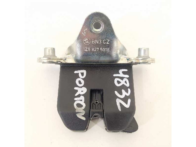 Recambio de cerradura maletero / porton para skoda octavia berlina (1z3) ambition referencia OEM IAM 1Z5827501E  