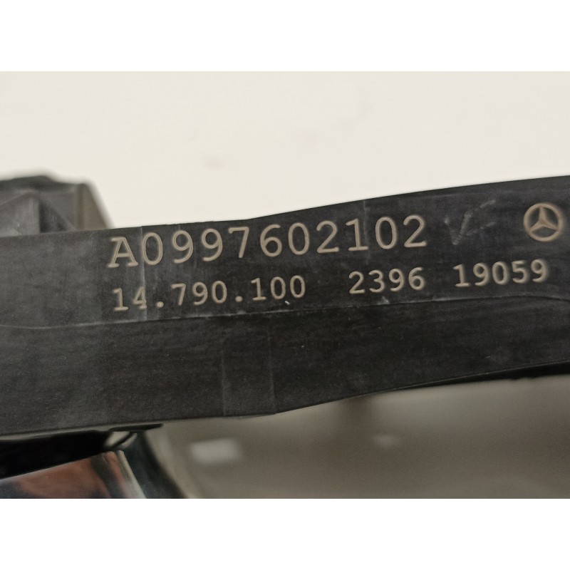 Recambio de maneta exterior trasera izquierda para mercedes-benz clase b (w247) 247 referencia OEM IAM A0997602102 A0997601901 