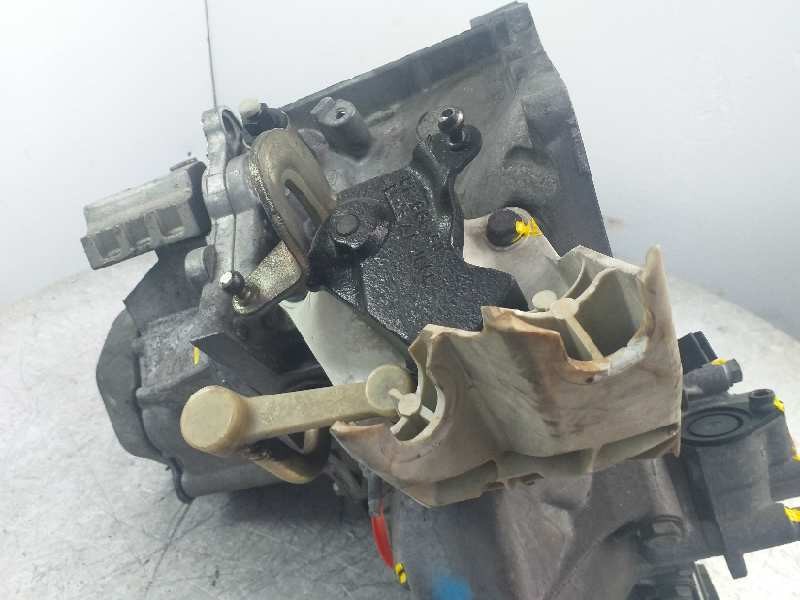 Recambio de caja cambios para peugeot 207 xs pack referencia OEM IAM 20DP26  