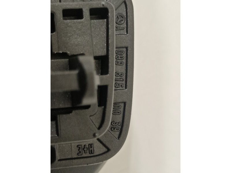 Recambio de maneta interior delantera izquierda para mercedes-benz clase b (w247) 247 referencia OEM IAM A1668100054 A0998150136