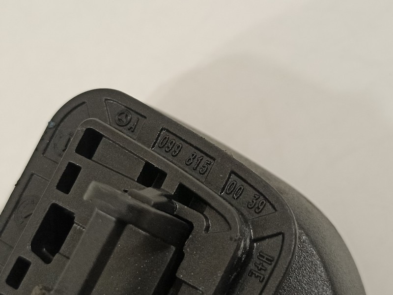 Recambio de maneta interior delantera derecha para mercedes-benz clase b (w247) 247 referencia OEM IAM A1668100054 A0998150039 