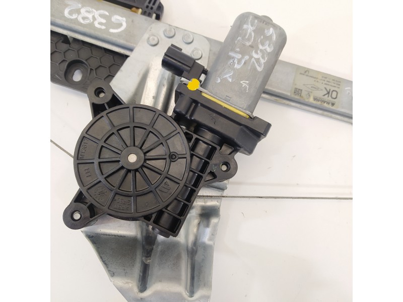 Recambio de elevalunas delantero izquierdo para dacia logan mcv ii laureate referencia OEM IAM 807213282R  