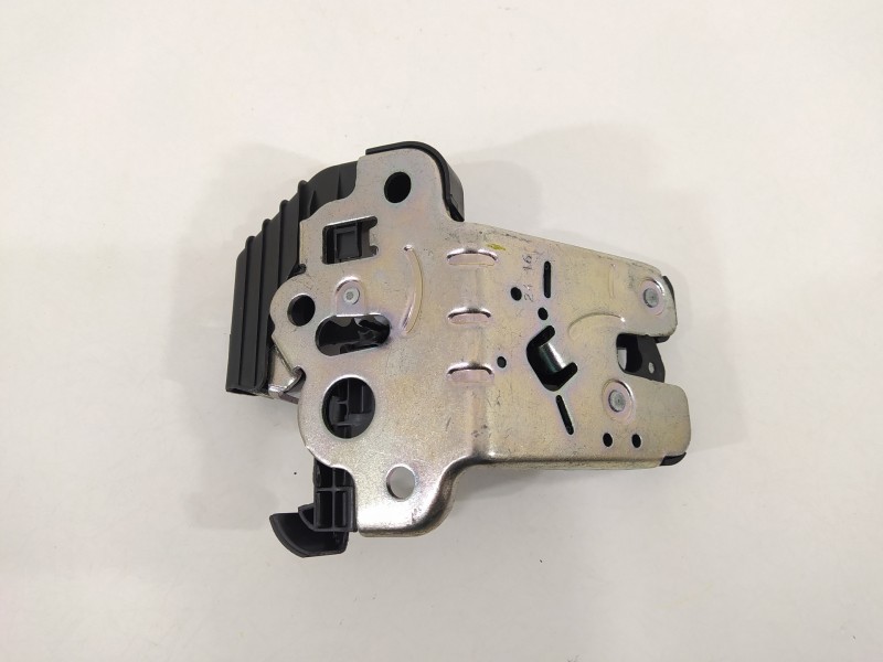 Recambio de cerradura maletero / porton para audi a1 (8xk) adrenalin referencia OEM IAM 8R0827505A  