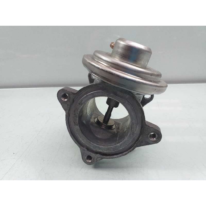 Recambio de valvula egr para seat ibiza (6l1) reference referencia OEM IAM 045131501K 263804010 