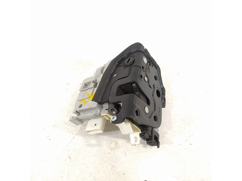 Recambio de cerradura puerta trasera derecha para audi a1 (8xk) adrenalin referencia OEM IAM 8X0839016E  