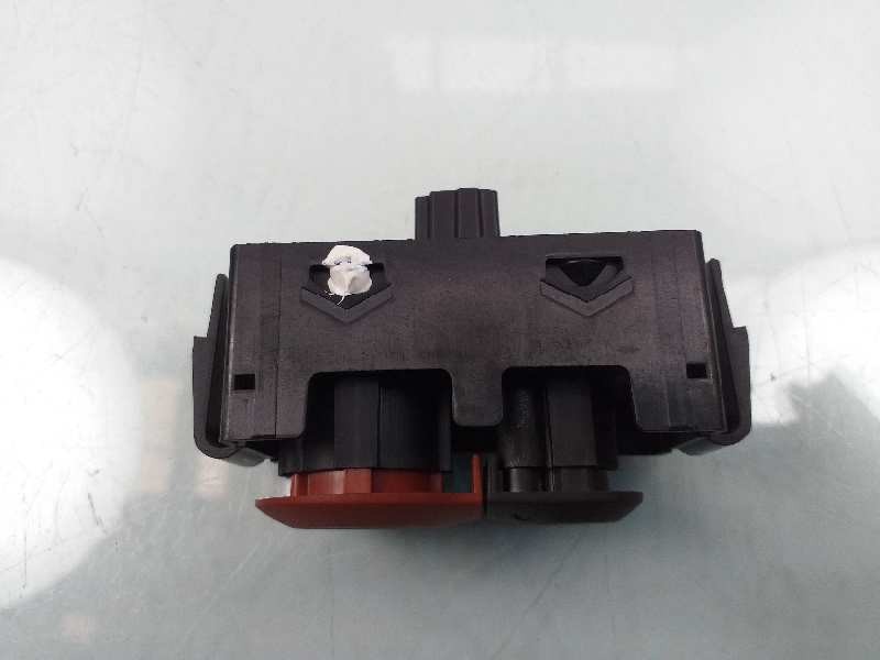 Recambio de warning para renault clio iii business referencia OEM IAM   