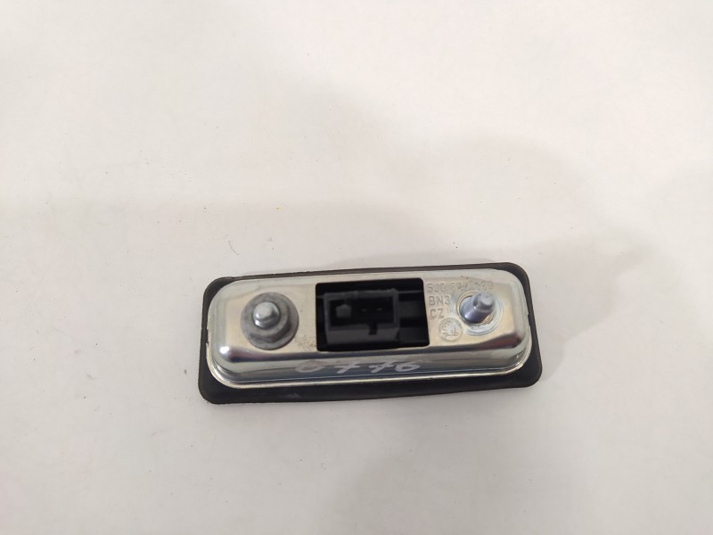 Recambio de maneta exterior porton para audi a1 (8xk) adrenalin referencia OEM IAM 5J0827566 5JO827229 