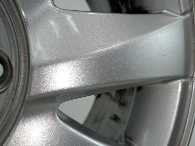 Recambio de llanta para renault megane ii berlina 5p authentique referencia OEM IAM 8200464412  