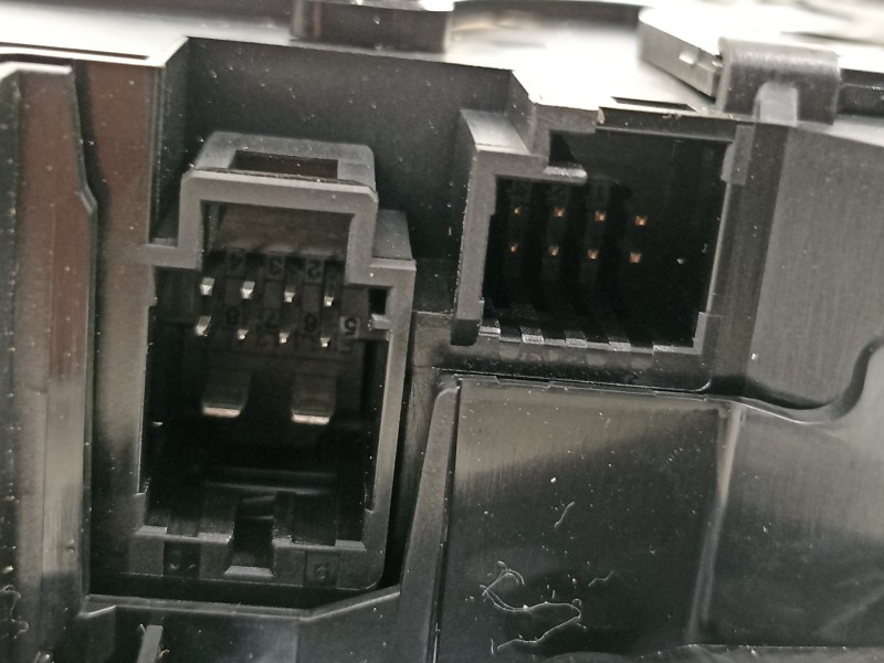 Recambio de luz interior para mercedes-benz clase b (w247) 247 referencia OEM IAM A0009001919  