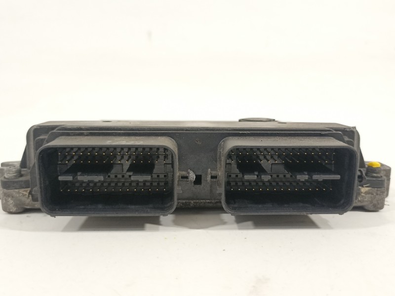 Recambio de centralita motor uce para suzuki swift berlina (mz) gl (5-ptas.) referencia OEM IAM 3392062J0 1123000381 
