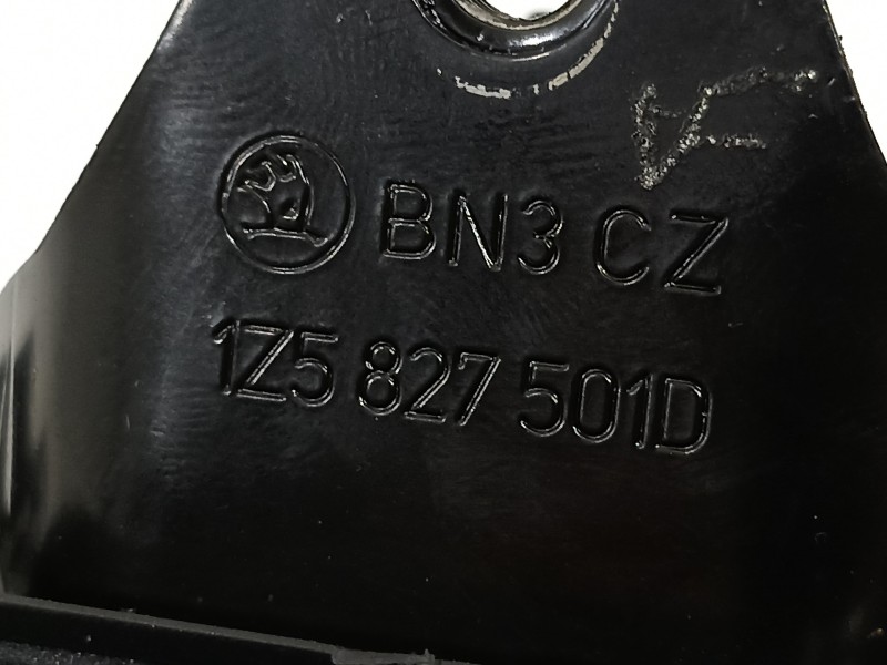 Recambio de cerradura maletero / porton para skoda octavia berlina (1z3) active referencia OEM IAM 1Z5827501D  