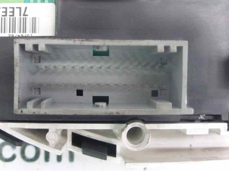 Recambio de cuadro instrumentos para renault laguna ii (bg0) authentique referencia OEM IAM 8200218863  