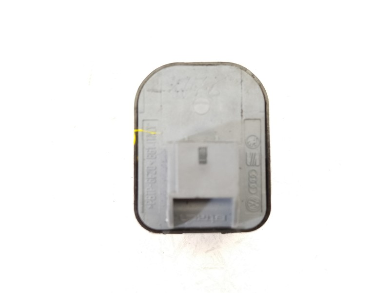 Recambio de mando retrovisor para audi a1 (8xk) adrenalin referencia OEM IAM 4F0959565  