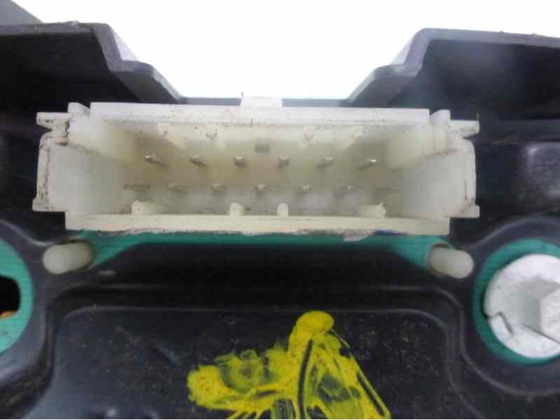 Recambio de cuadro instrumentos para opel corsa c 1.7 16v di cat (y 17 dtl / lk8) referencia OEM IAM 13173347WA  