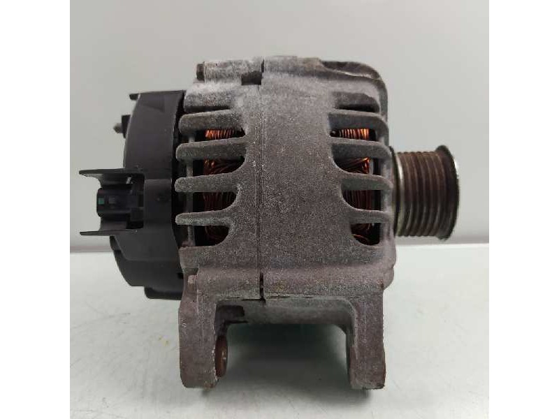 Recambio de alternador para renault megane iii berlina 5 p dynamique referencia OEM IAM 8200757870D 2605419E 211033092