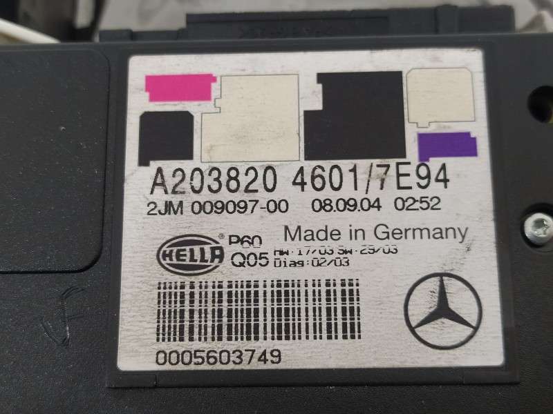 Recambio de luz interior para mercedes-benz clase c (w203) sportcoupe c 220 cdi (la) (203.708) referencia OEM IAM A2038204601 2J