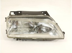 Recambio de faro derecho para citroën xantia berlina 2.0 hdi 90/110 attraction referencia OEM IAM 88205034D  