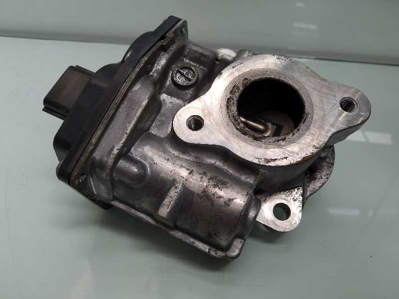 Recambio de valvula egr para renault master kasten l1h1 ka 2,8t referencia OEM IAM 8201353607 147109869R 