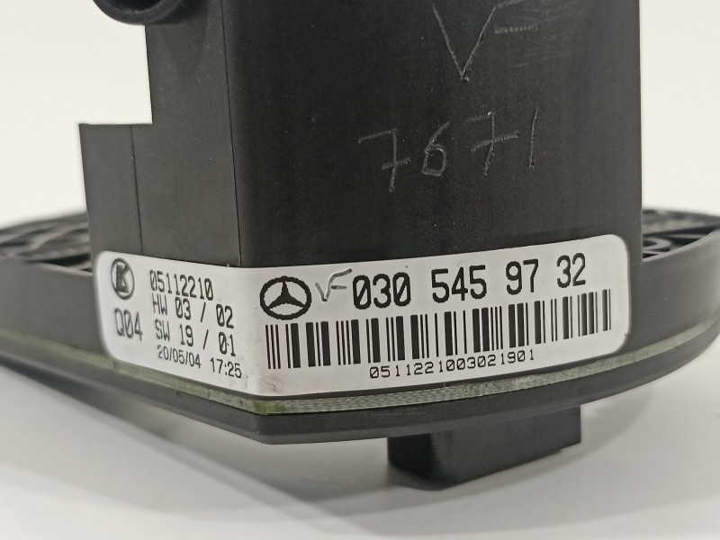 Recambio de sensor para mercedes-benz clase e (w211) berlina e 320 (211.065) referencia OEM IAM 0305459732  
